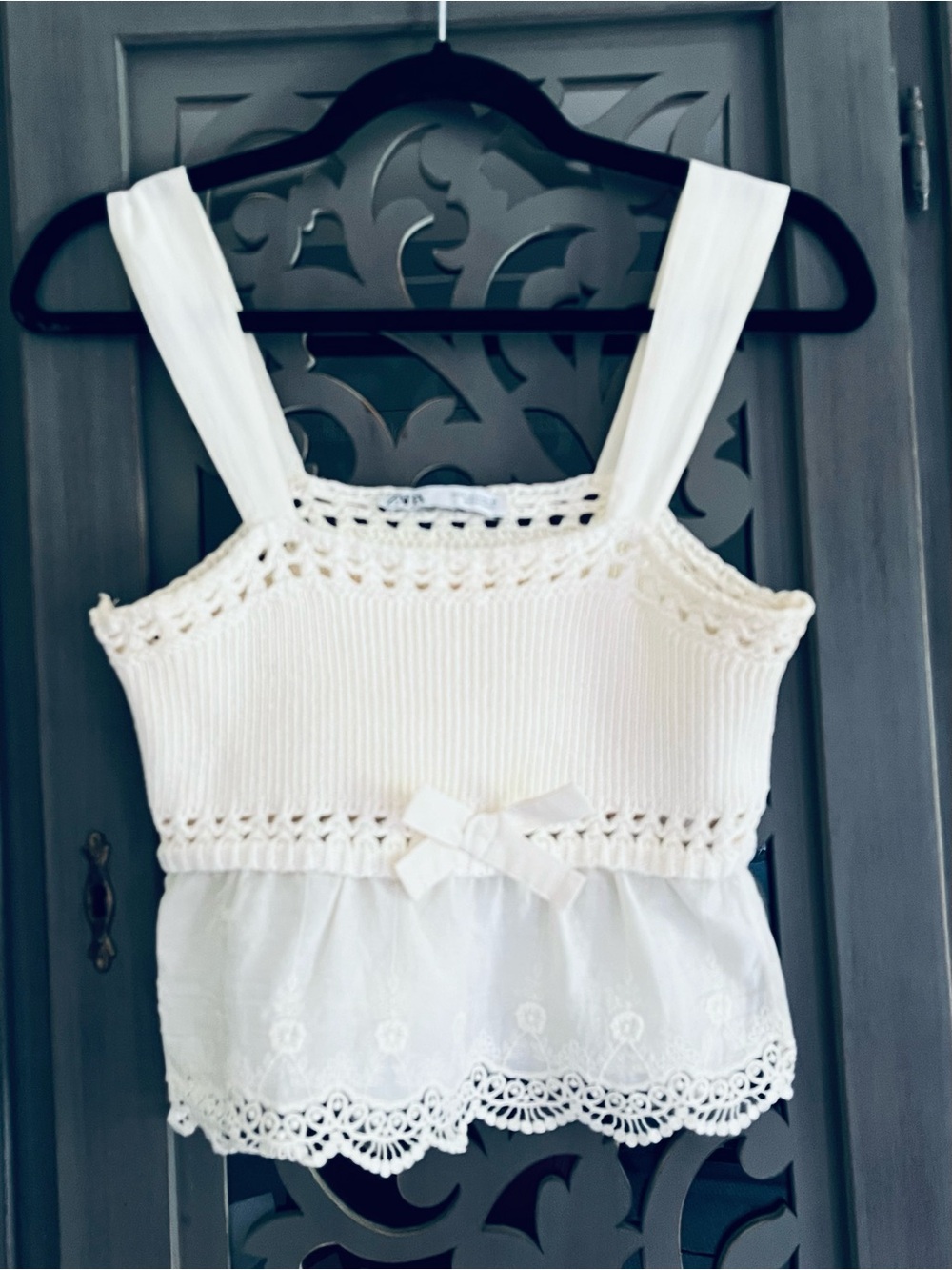 Zara off white crochet and lace crop top S